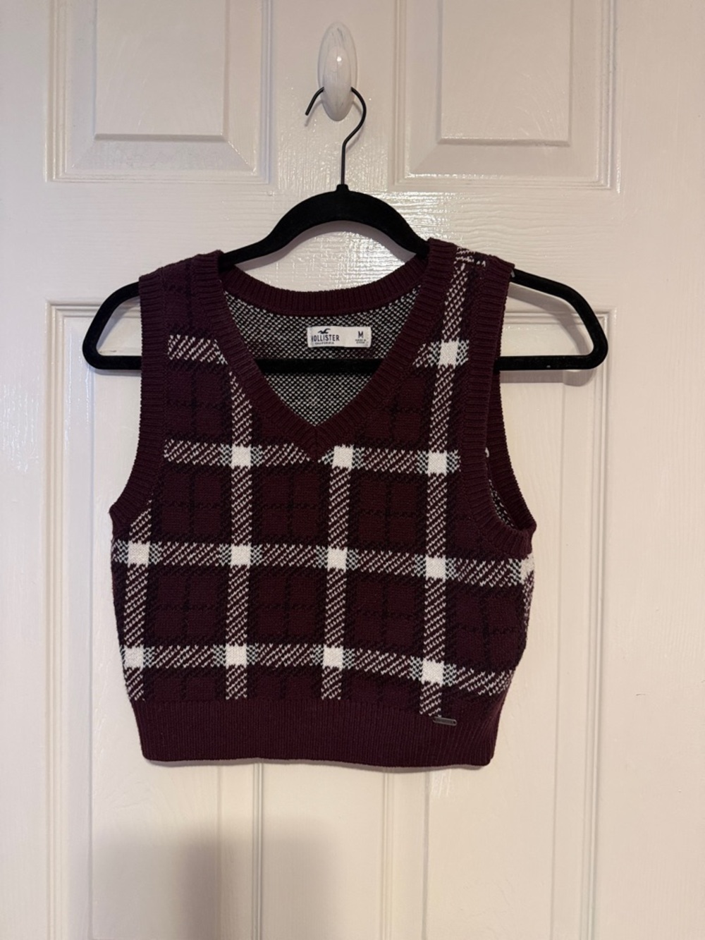 Hollister Burgundy and White Plaid Knit Vest
